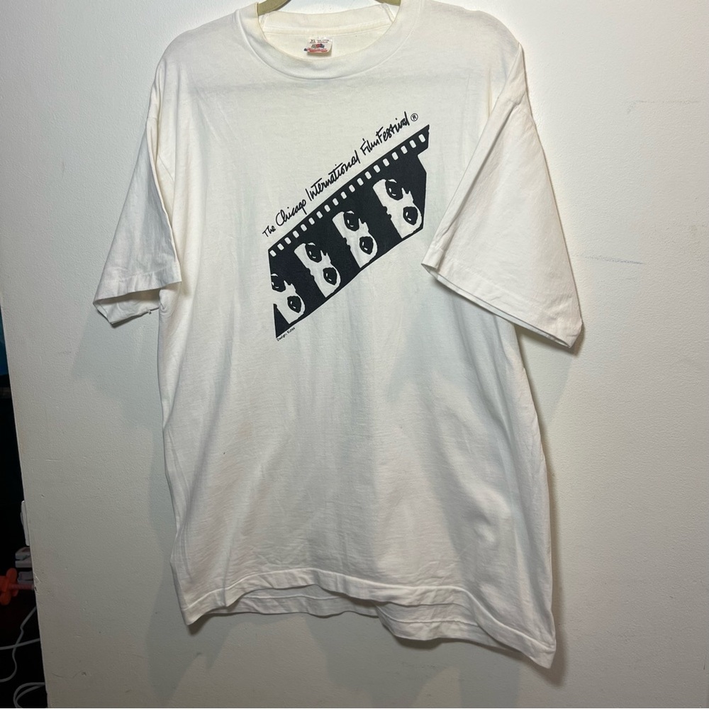 White Graphic T-Shirt The Chip International Film Festival Fruit of The Loom
